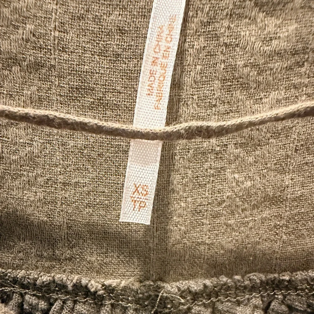Free People Olive Linen Blend Boho Raw Hem Henley Peasant Top S